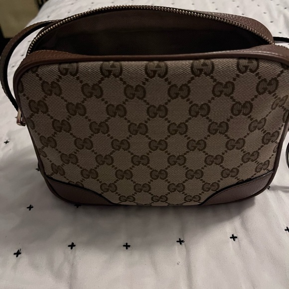 Monogram Mini Bree Messenger
Bag Beige Tabacco - Picture 7 of 8